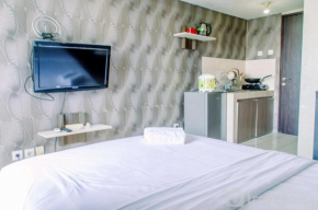 Fancy and Nice Studio at Serpong Greenview Apartment By Travelio